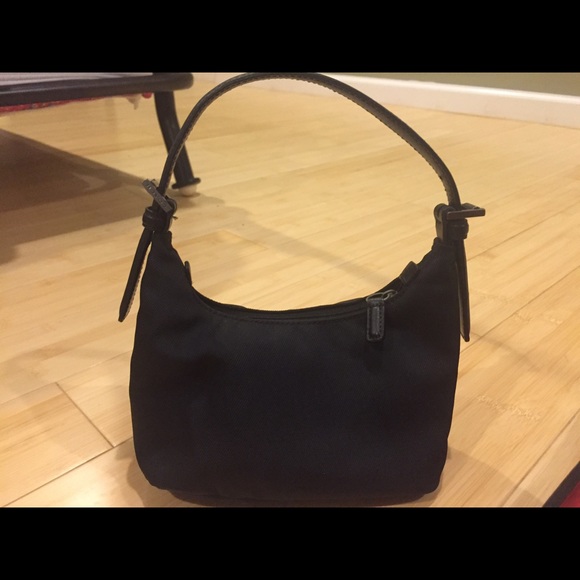 Authentic coach shoulder bag