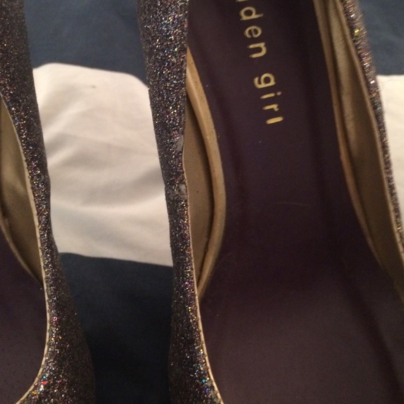 Steve Madden Glitter Pumps - Picture 4 of 4