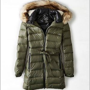American Eagle "Get down" puffer parka. NWT, sz S.