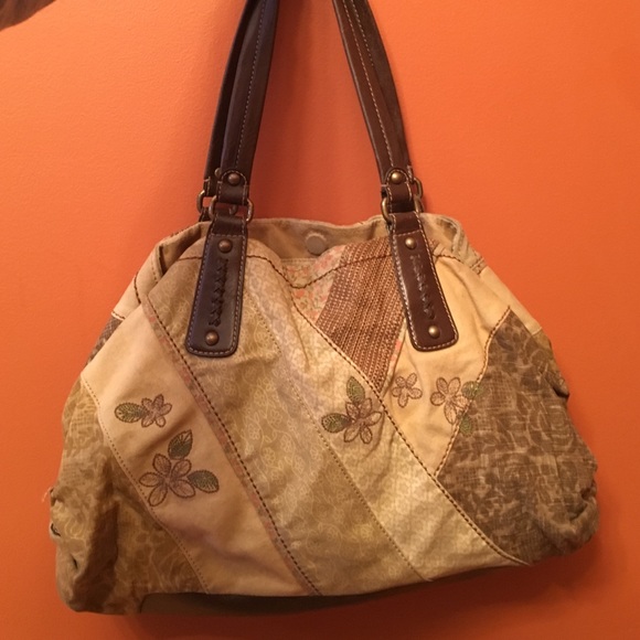 Fossil purse