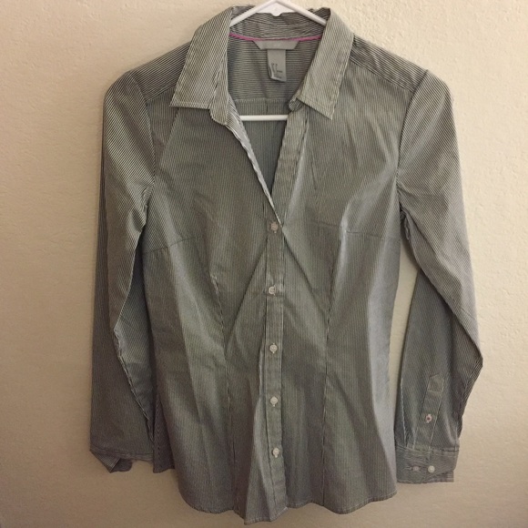 ⚡️FINAL DROP⚡️H&M shirt