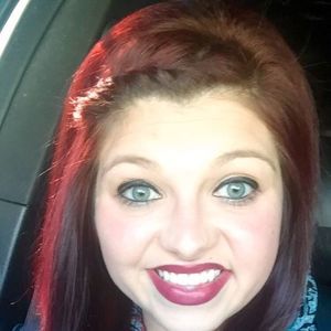 Meet your Posher, Kelli