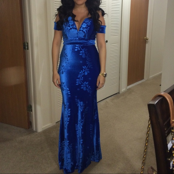 Evening dress - Picture 1 of 2