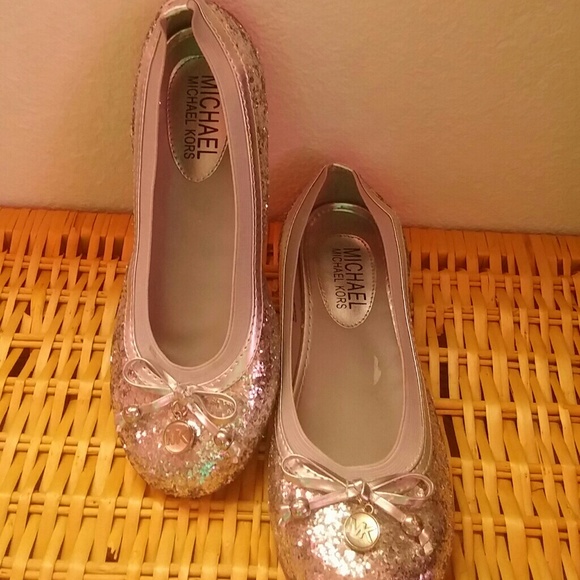 Michael Kors flats