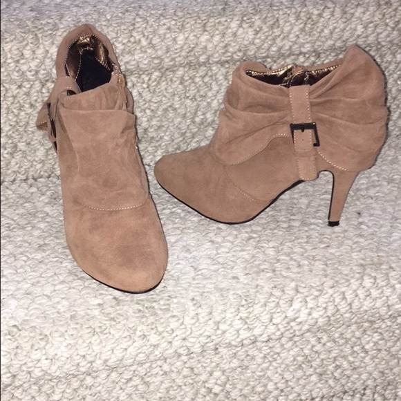 Women's ankle boots
