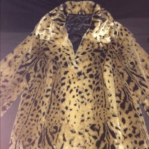 EXPRESS: Cheetah print fur-LIKE coat.