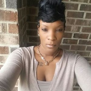 Meet your Posher, Francesca