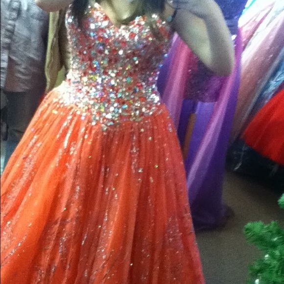 Jovani coral prom dress