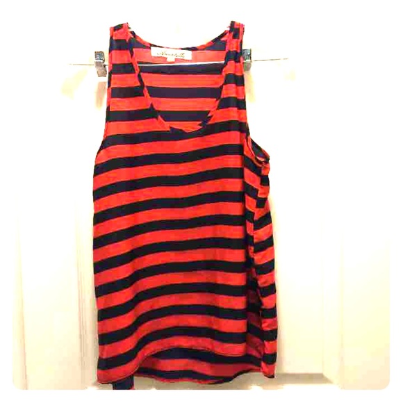 Striped top!