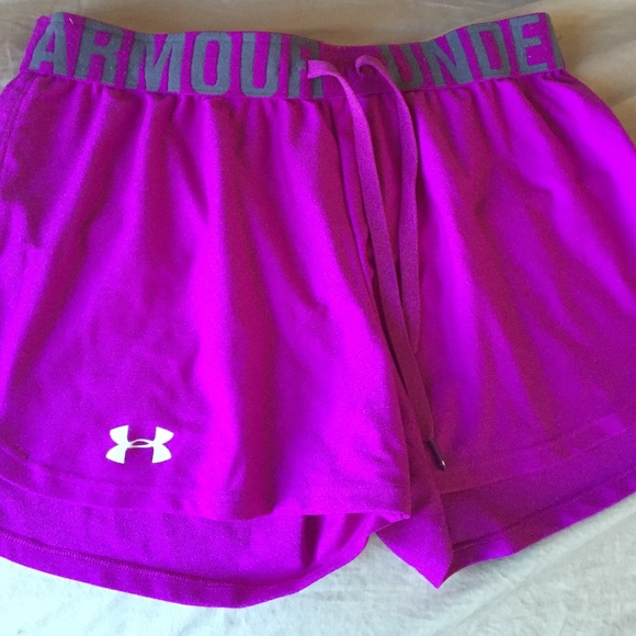Running shorts