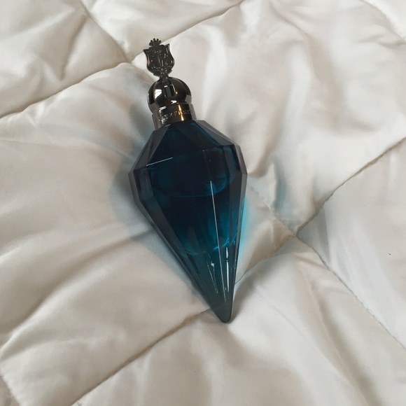 Katy Perry Royal Revolution perfume