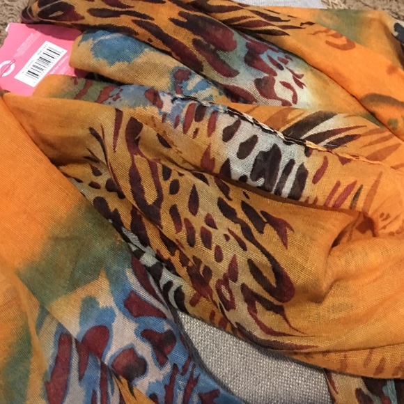 Infinity Scarf - Picture 3 of 3