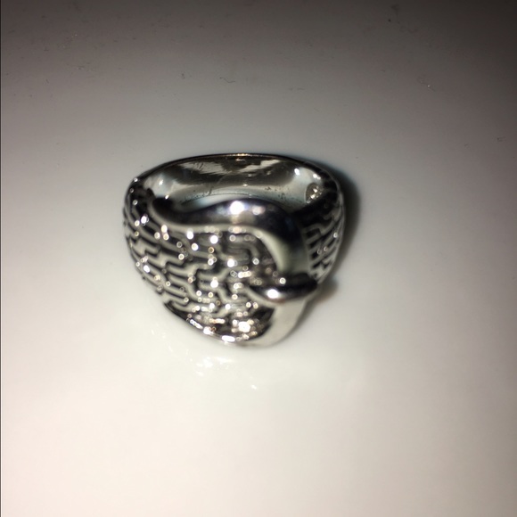 Buckle Ring