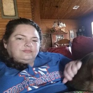 Meet your Posher, Tonya