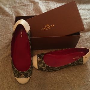 Coach Flat Shoes