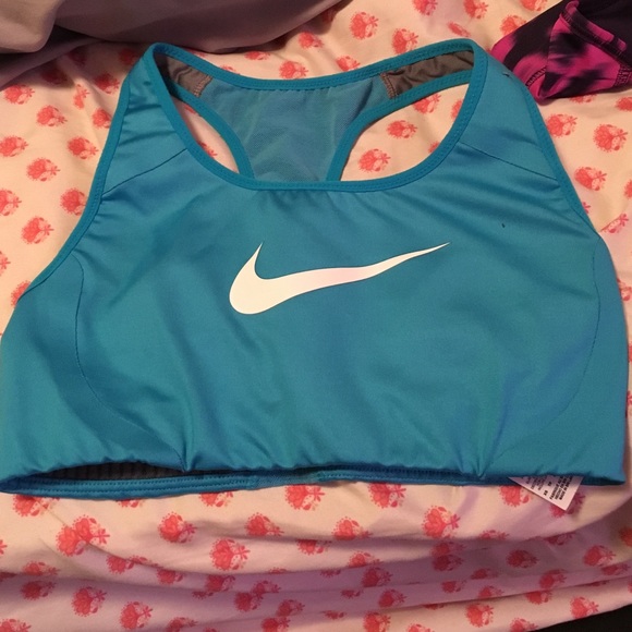 Nike sports bra