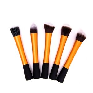 ❤Professional Kabuki Brushes  5pcs Set❤️