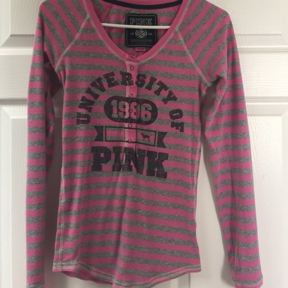 Victoria's Secret pink longsleeve T - Picture 1 of 3