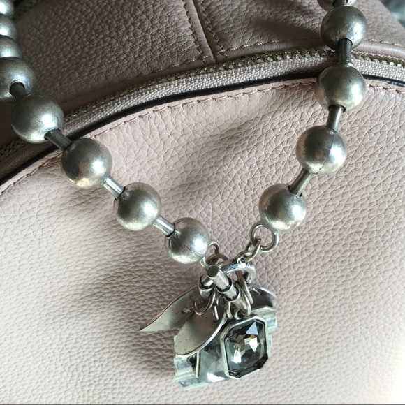 Fun silver necklace - Picture 2 of 2