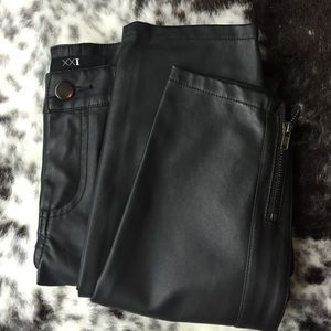 NWOT leather ankle skinnies w zipper