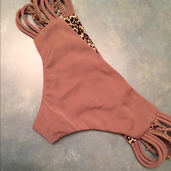 Acacia Swimwear Pikake Bottoms - FIG COLOR