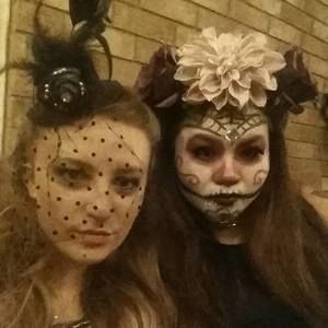 Meet your Posher, Hallie