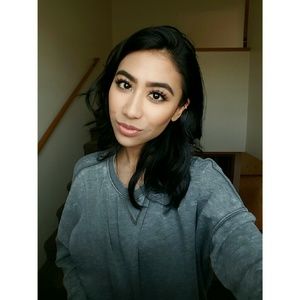 Meet your Posher, Venessa