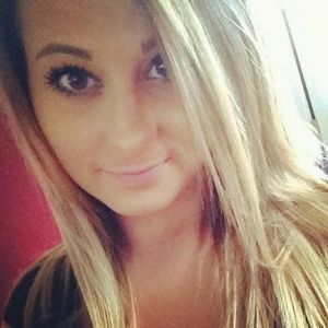 Meet your Posher, Alicia