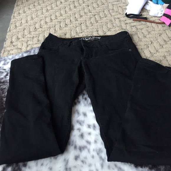 Old navy black rockstar skinny