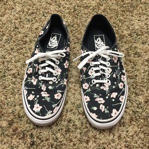 Brand new vans! Women's size 9