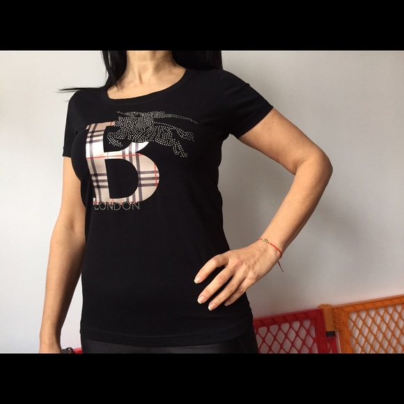 Burberry tshirt