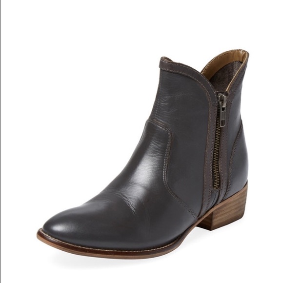 NWT Seychelles Full Speed Western Bootie size 6.5