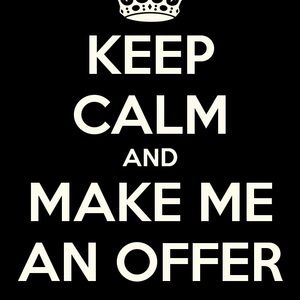 Bookmark me! Thanks for checking out my closet👸🏼