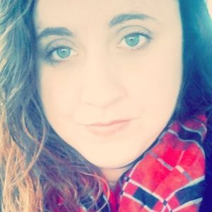 Meet your Posher, Stefanie