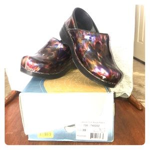 Dansko (Professional Multi Ripple Patent)