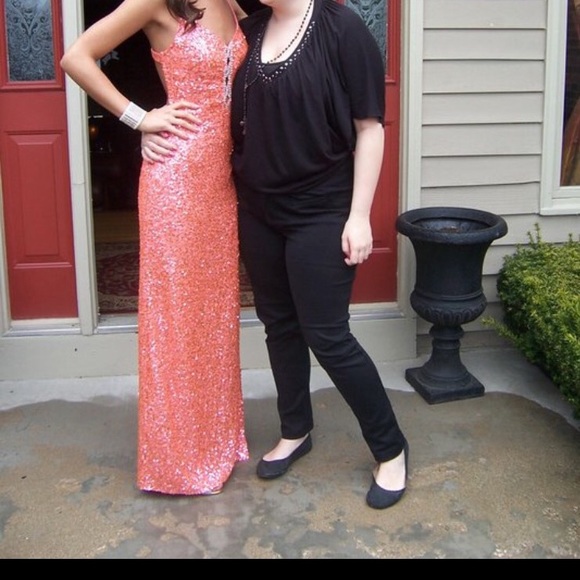 Prom Dress - Picture 2 of 4