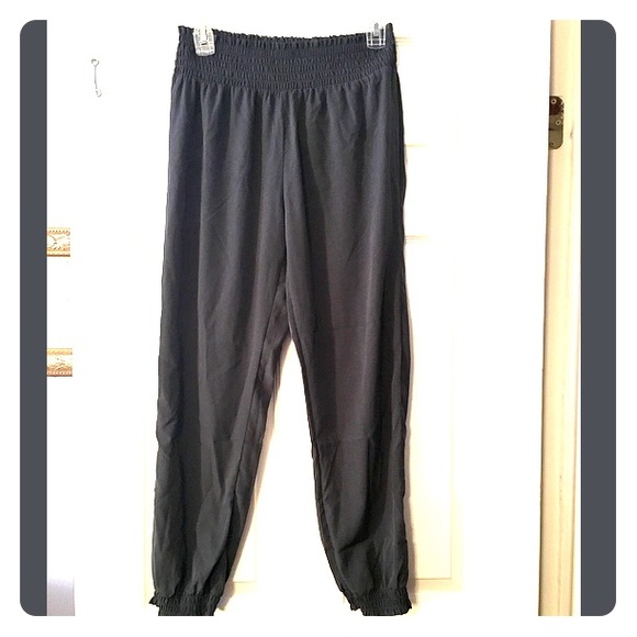 Aerie Slouchy, harem pants.