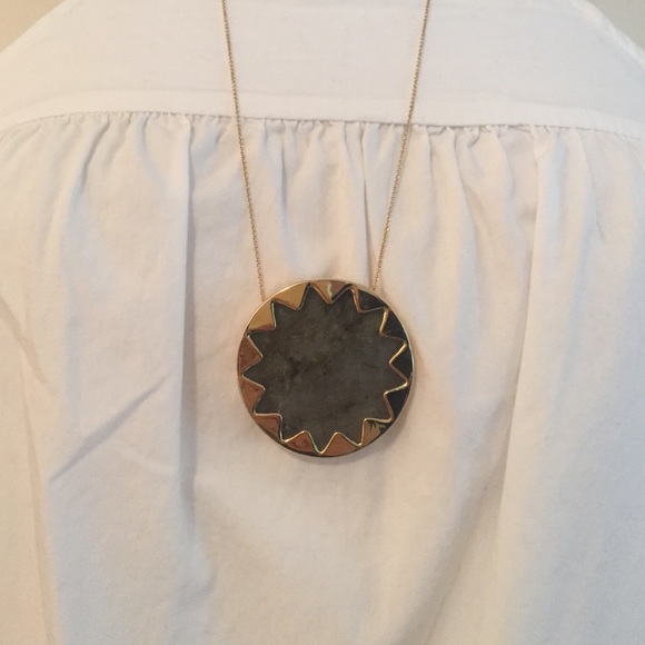 House of Harlow 1960 Labradorite Pendant Necklace