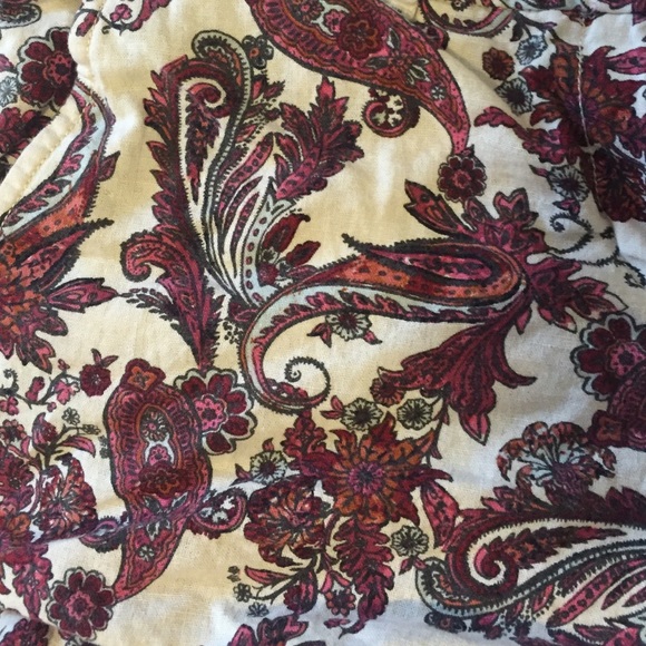 LOFT Patterned Shorts - Picture 2 of 3