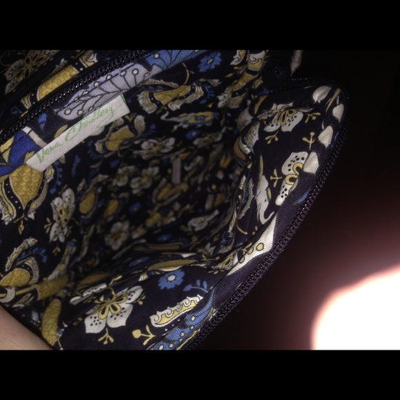 vera bradley purse - Picture 2 of 3