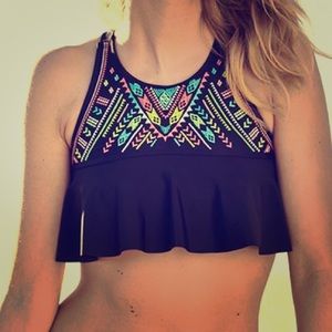 Detailed flounce swim suit