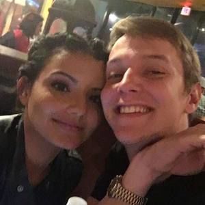 Meet your Posher, Carolina