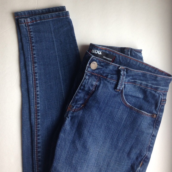 BDG Sz 27 cigarette jeans skinny leg UO