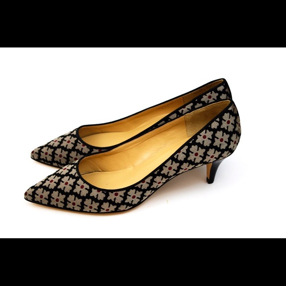 Kitten Heels with Floral Pattern