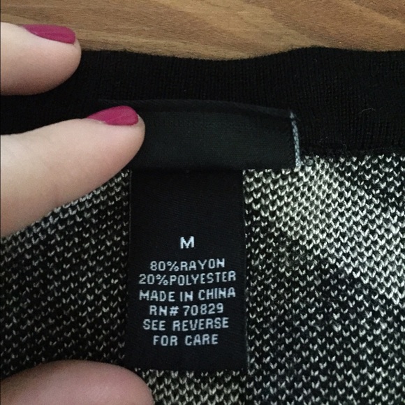 NWOT 3/4 length sleeve sweater dress - Picture 3 of 4