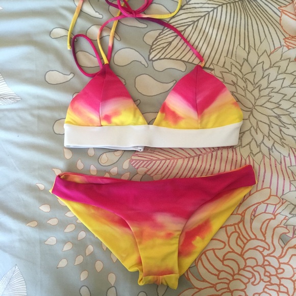 Urban Outfitters Other - Sunrise Bikini
