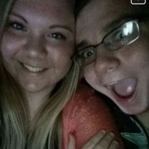 Meet your Posher, Lydia