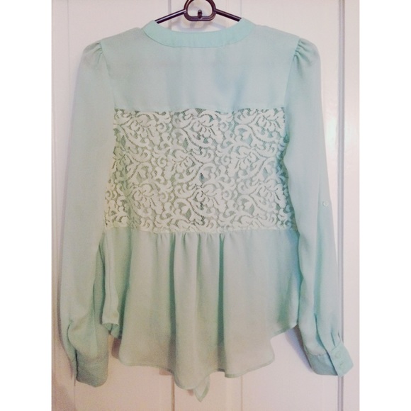 Button down with lace back detailing