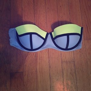 Victoria's Secret Flirt Bandeau Bikini Top
