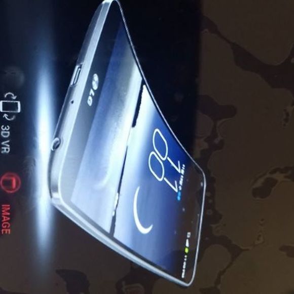 Meet your Posher, Cammy - Picture 2 of 2